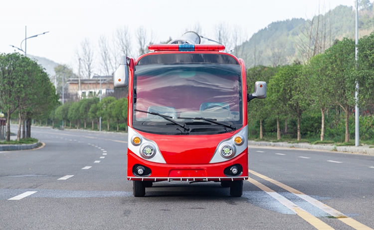 2座除塵車，道路降塵霧炮車